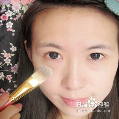 正确的淡妆化妆步骤-怎样画淡妆